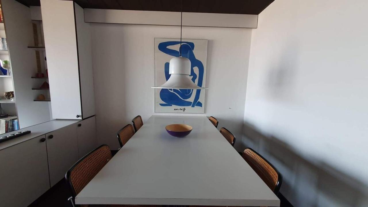 Modern Appartement Met Frontaal Zeezicht En Prive Parking นอคเคอ-เฮสท์ ภายนอก รูปภาพ