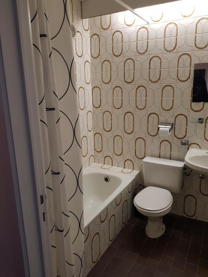 Modern Appartement Met Frontaal Zeezicht En Prive Parking นอคเคอ-เฮสท์ ภายนอก รูปภาพ