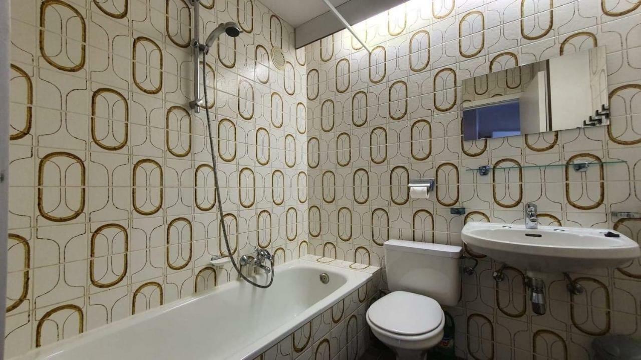 Modern Appartement Met Frontaal Zeezicht En Prive Parking นอคเคอ-เฮสท์ ภายนอก รูปภาพ